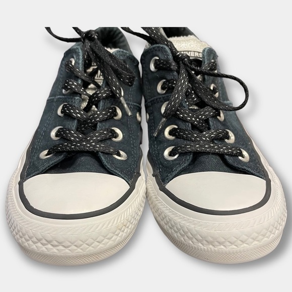 Convers Silver Tongue Low Top All Star Black Size 6 - Picture 4 of 11